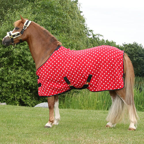 Dotty fleecedækken til shetty, pony & hest - Rosette Red - 95cm - 4'9"
